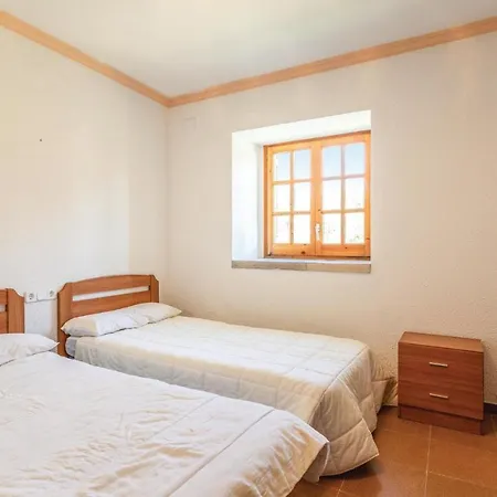 8 Bedroom Amazing In Riudellots